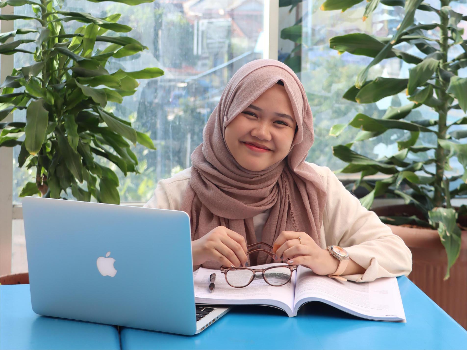 benarkah_5_skill_ini_wajib_mahasiswa_kuasai_agar_cv_dilirik_perusahaan_2026_ini_faktanya