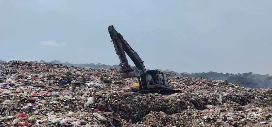 Cara Efektif Dinas Lingkungan Hidup Provinsi Lampung (DLH Lampung) dalam Pengelolaan Sampah di Wilayah Lampung
