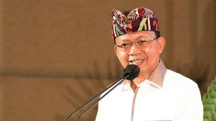 Menggali Dalam: Profil Gubernur I Wayan Koster Provinsi Bali dan Peranannya dalam Politik Lokal