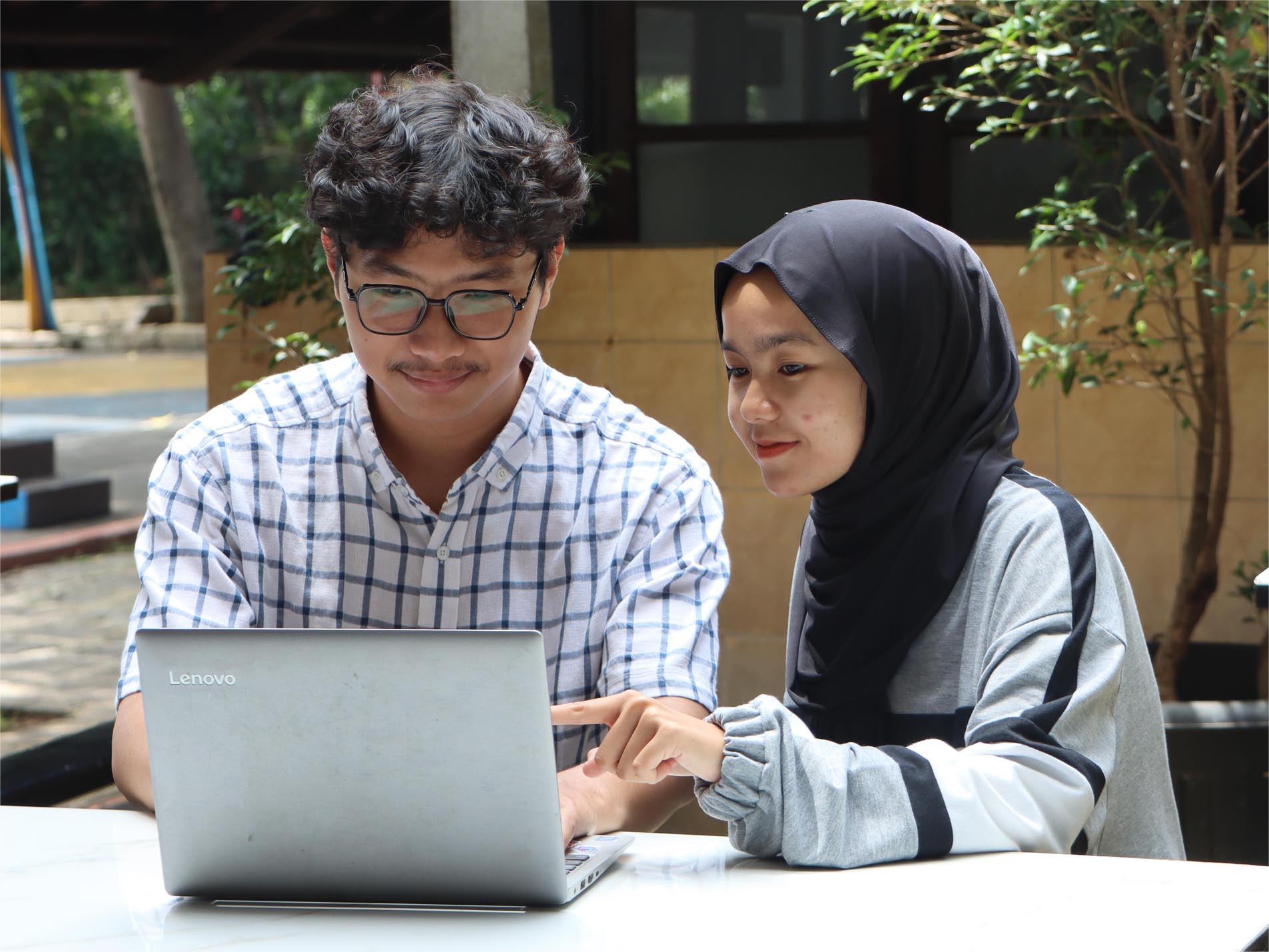 Apa Saja yang Dipelajari di Sistem Informasi? Adakah Beasiswa Tahfidz?