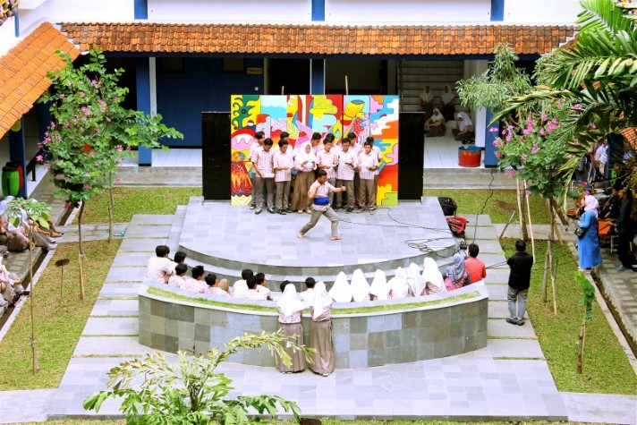 Peran Penting Native Speaker dalam Pembelajaran Bahasa Inggris di Boarding School