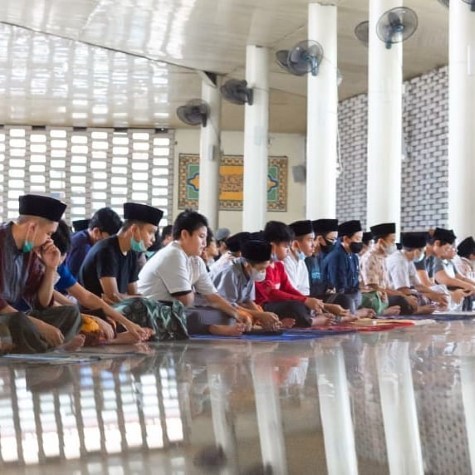 Kegiatan Harian yang Mendukung Penguasaan Bahasa Inggris di Boarding School Al Masoem Bandung