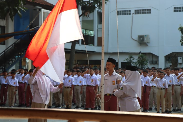 Implementasi Adab Sebelum Ilmu di Sekolah yang Dapat Meningkatkan Kualitas Pendidikan!