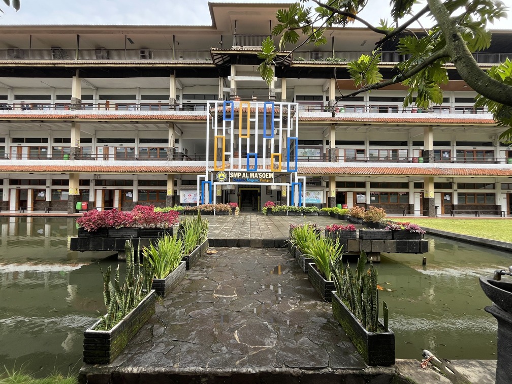 Reformasi Pendidikan atau Mundur? Ini Pro-Kontra Sistem Penjurusan SMA