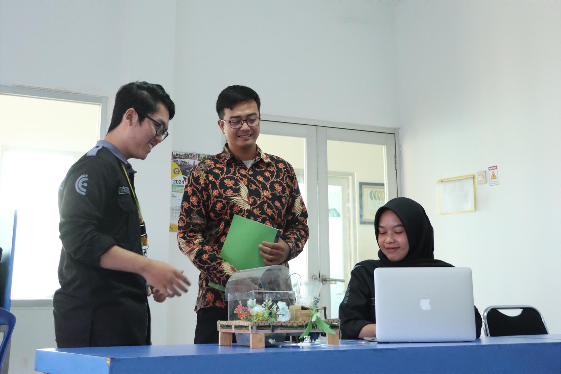 Apa kriteria utama untuk menentukan jurusan teknik industri terbaik bagi masa depan karir calon mahasiswa?